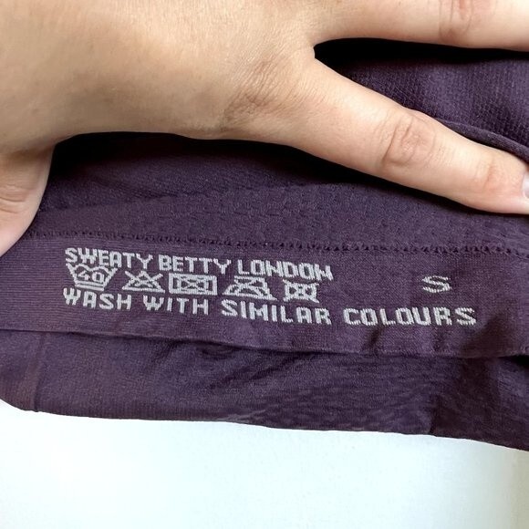 Sweaty Betty Seamless Workout Tank Top - Picture 5 of 5